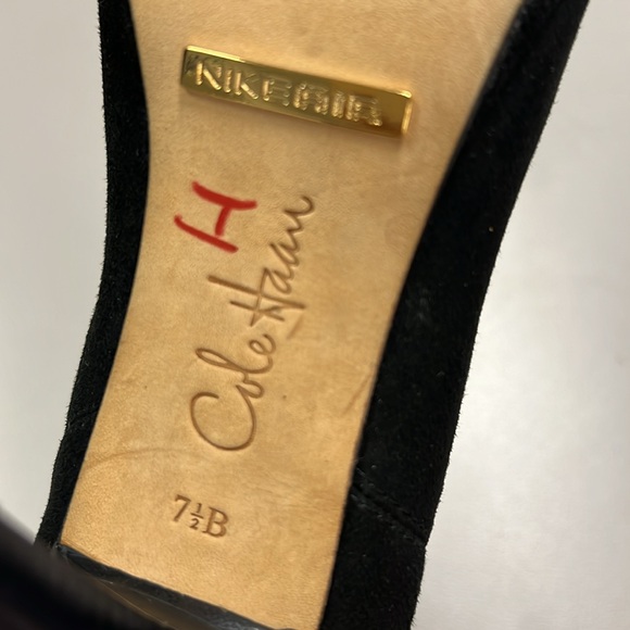 Cole Haan Nike Air Heels Pointed Toe Suede Boots Size 7.5 - Picture 13 of 13
